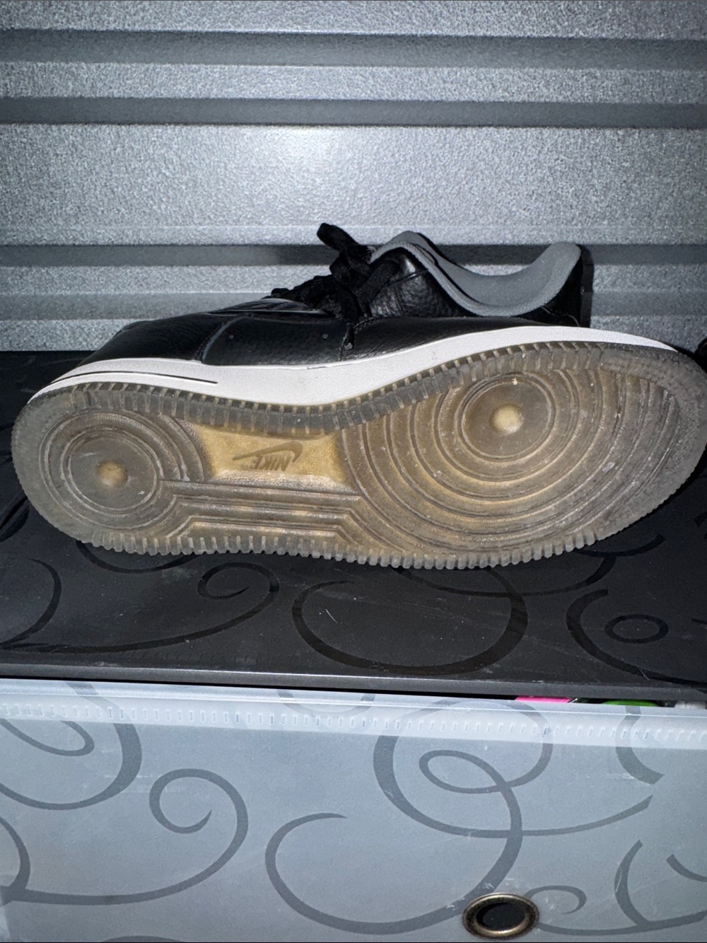 Nike Men’s Air Force 1 - Picture 8 of 9